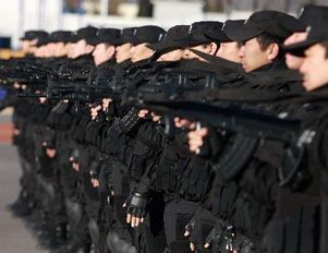 Специальная полиция Пекина организовала антитеррористические учения