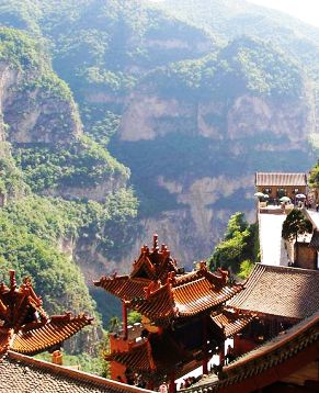 Красивые горы Мяньшань