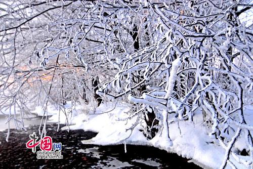 Очаровательные зимние пейзажи в городе Ичунь