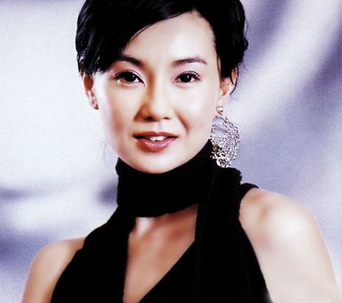 Очаровательная женщина – актриса Чжан Маньюй 2