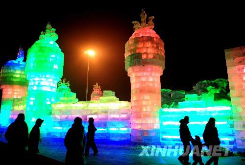 Открылся первый Международный туристический фестиваль льда и снега в Хух-Хото