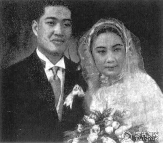 Тогдашняя звезда Ху Де и ее муж Пань Юшэн