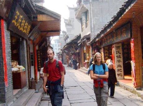 В 2008 г. половина иностранцев прибыла в Китай с целью экскурсий и досуга