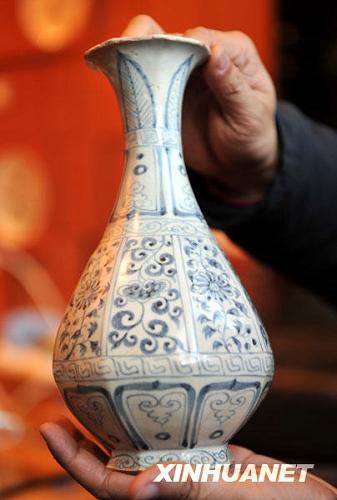 Редкая керамическая бутылка времен династии Юань (1271—1368 гг.) появилась в «китайской столице керамики» - Цзиндэчжэнь