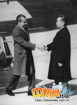 Фотографии в честь первого премьера КНР Чжоу Эньлая 50