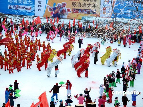 Окончена подготовительная работа к Шэньянскому международному фестивалю льда и снега-2009 3