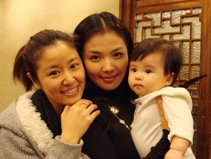 Первое публичное появление актрисы Лю Тао после рождения ребенка