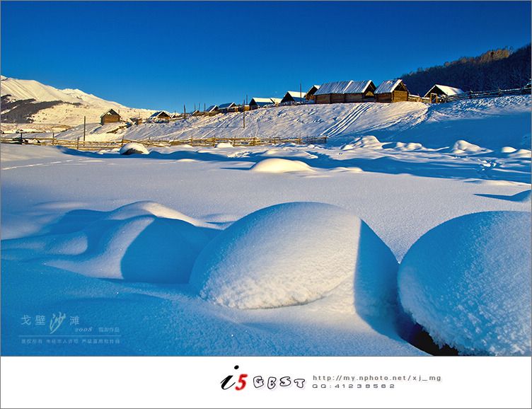 Зимние пейзажи в селе Хэму Синьцзяна