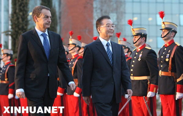 Премьер Госсовета КНР Вэнь Цзябао прибыл в Мадрид с официальным визитом