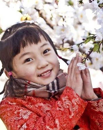 Фотографии красивой девочки Линь Мяокэ 1