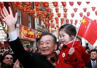 Премьер Госсовета КНР Вэнь Цзябао поздравил китайцев в Лондоне с новогодними праздниками