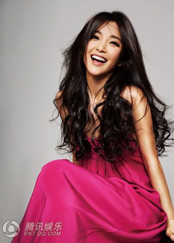 Китайская звезда Ли Бинбин, признанная Южной Кореей самым красивым лицом Китая 