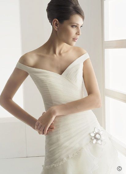 Новые модели свадебных платьев от дизайнеров модного дома «Роза Клара» (Rosa Clara) 8