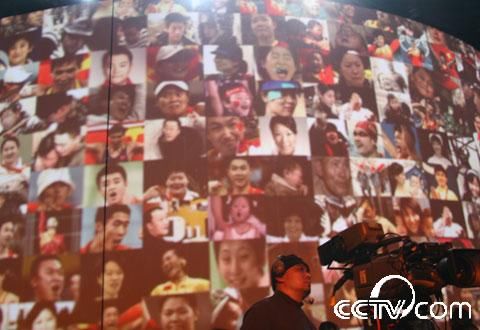 Чжан Имоу и Цзинь Цзин включены в список людей, растрогавших Китай в 2008 году 21