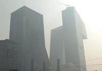 Вид нового здания Центрального телевидения Китая после пожара в его северном крыле