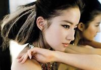 Красотка Лю Ифэй на обложке модного журнала «VOGUE» тайваньской версии