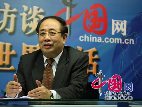 Чжао Цичжэн: Китай обладает достаточными политиками и мерами для решения экономических проблем 