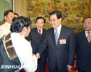 Председатель КНР Ху Цзиньтао подчеркнул необходимость обеспечения развития и стабильности Тибета