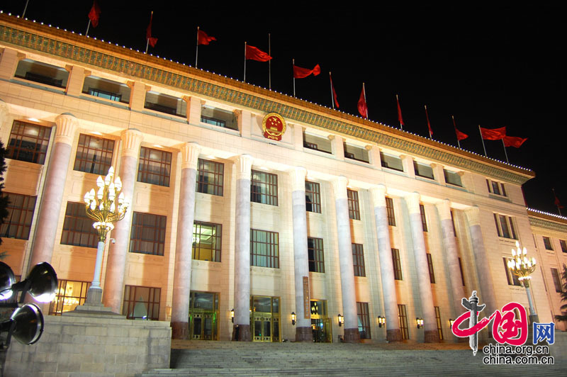 Ночной Пекин во время проведения 2-й сессии ВСНП и ВК НПКСК 11-го созыва