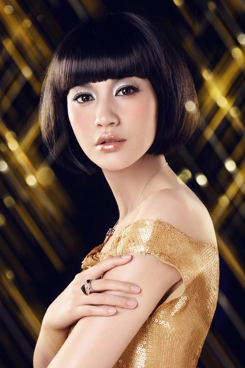 Изящный макияж китайской актрисы Ян Сюе1