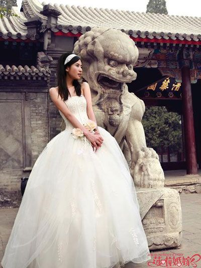 Прекрасные свадебные снимки, сделанные в университете Цинхуа