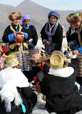 На Тибетском нагорье состоялась церемония начала весеннего посева