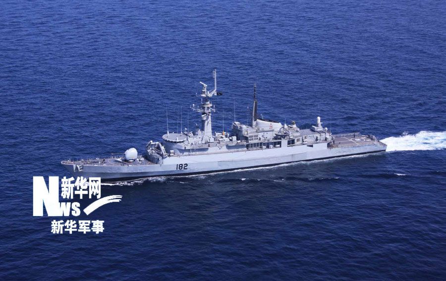 Военные корабли и военно-морская авиация разных стран на Международных военно-морских учениях «Мир-09» 3