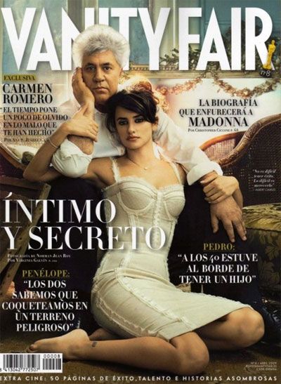 Пенелопе Круз одновременно попала на обложки двух модных журналов: «Vanity Fair» и «VOGUE»