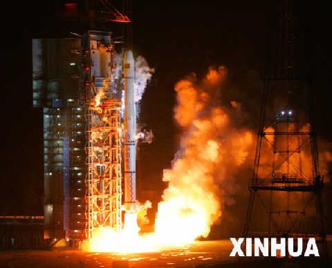 Успешный запуск в Китае второго навигационного спутника 'Бэйдоу'