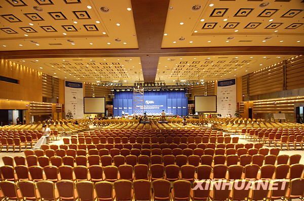 СМИ заняты подготовительной работой к открытию Боаоского азиатского форума 3