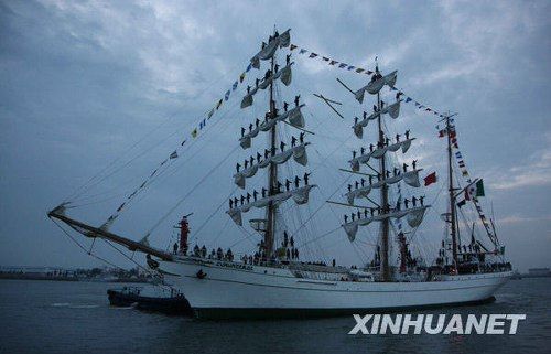 Парусный корабль ВМС Мексики 'Куаутемок' прибыл в г. Циндао для участия в Международном морском параде1