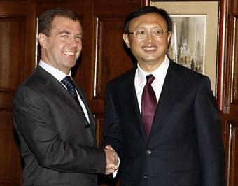 Встреча президента РФ с главой МИД КНР