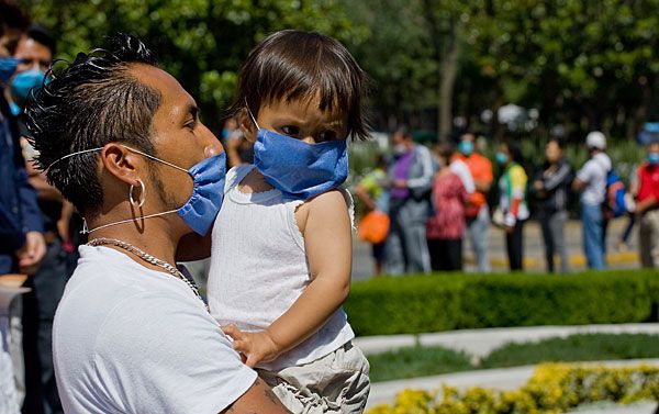 Не забывайте надевать специальные маски в целях профилактики заболевания вирусом гриппа А/Н1N1