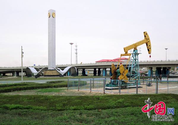 Поздняя весна в столице нефти Северного Китая – городе Дацин
