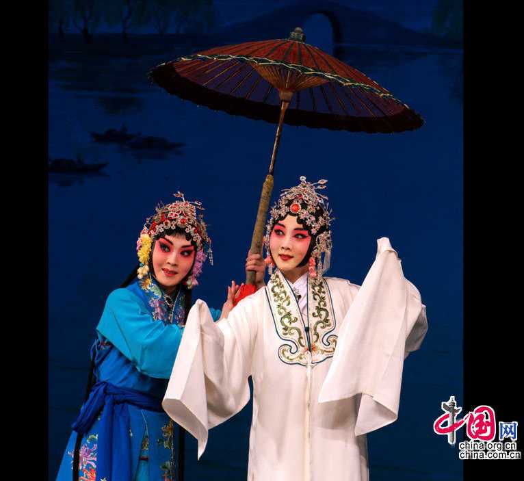  Фото: Пекинская опера ?Запретная любовь?