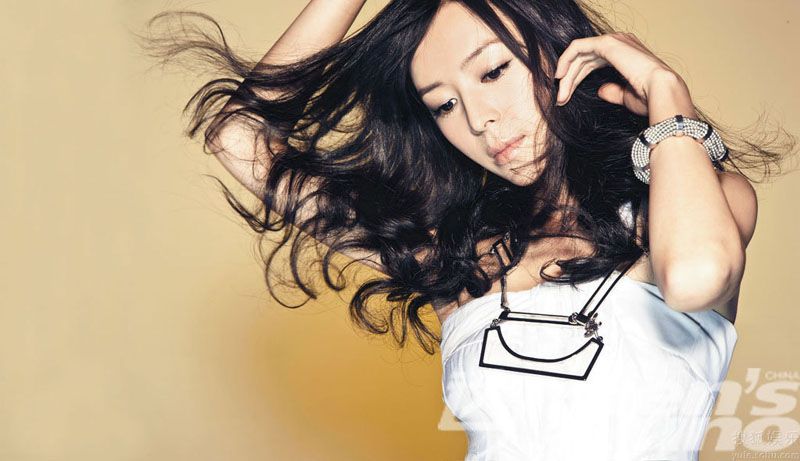 Чжан Цзинчу в модном журнале «Man's Uno»