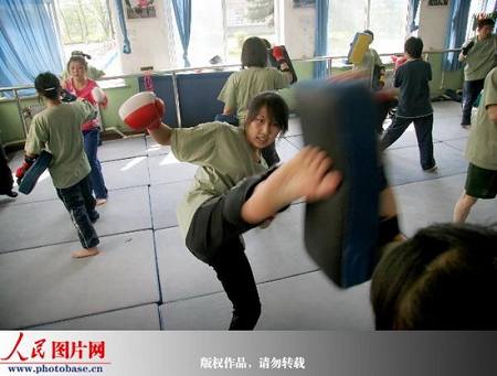 Как проходит подготовка женщин-телохранителей в городе Шэньян