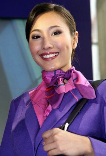 Красивая униформа стюардесс из 15 стран мира 6