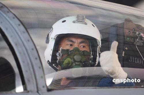 Истребитель «Цзянь-10» появится на военном параде в честь Дня создания КНР 