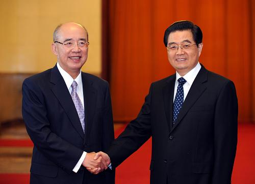 Генеральный секретарь ЦК КПК Ху Цзиньтао провел переговоры с председателем партии Гоминьдан У Босюном