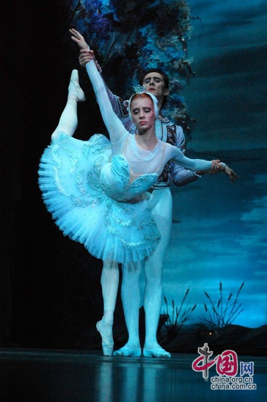 Классический русский балет «Лебединое озеро» посетил Китай 3