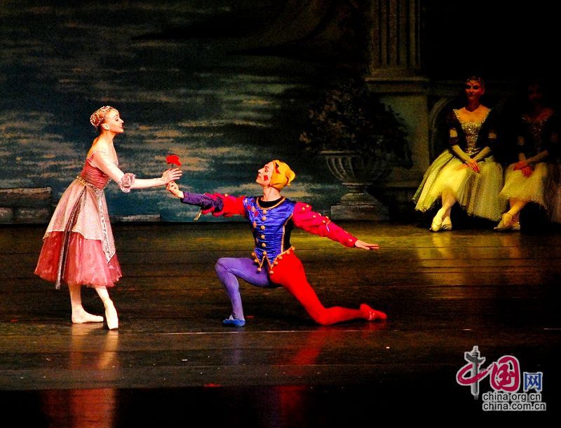 Классический русский балет «Лебединое озеро» посетил Китай 7