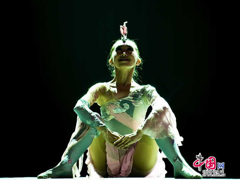 Прекрасные танцевальные выступления на 12-м фестивале искусств школьников Пекина