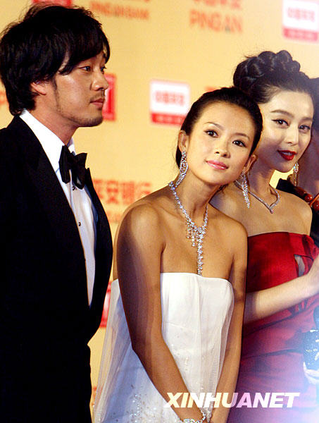 13 июня вечером торжественно открылся 10-й Шанхайский международный кинофестиваль