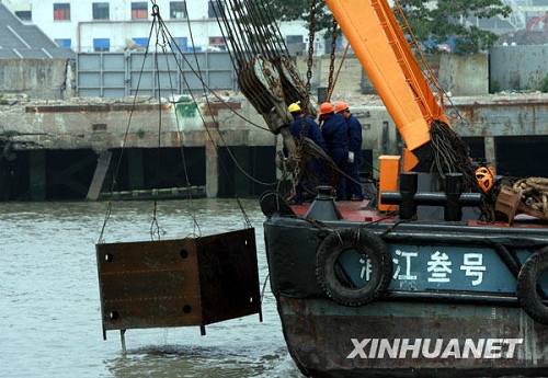 В Шанхае проведено учение на реке Хуанпу на случай экстренной надобности для ЭКСПО-2010