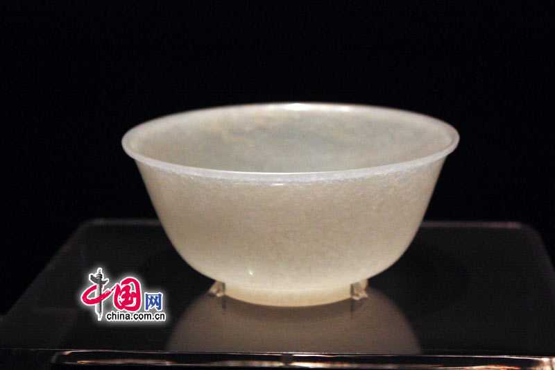 Сокровища в Столичном музее Пекина: изящные изделия из нефрита