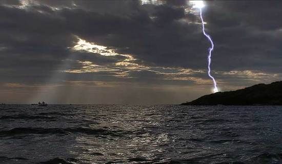 Удивительные феномены молнии в природе