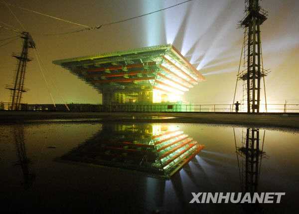 В национальный павильон Китая на ЭКСПО-2010 проведено электричество 