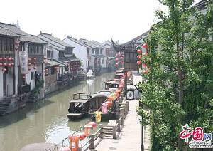 Водная улица Шаньтан в городе Сучжоу