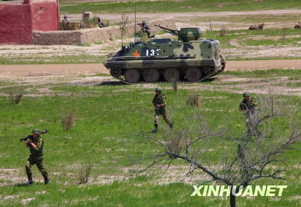 Проведение тренировок в рамках совместных военных учений «Мирная миссия-2009» 